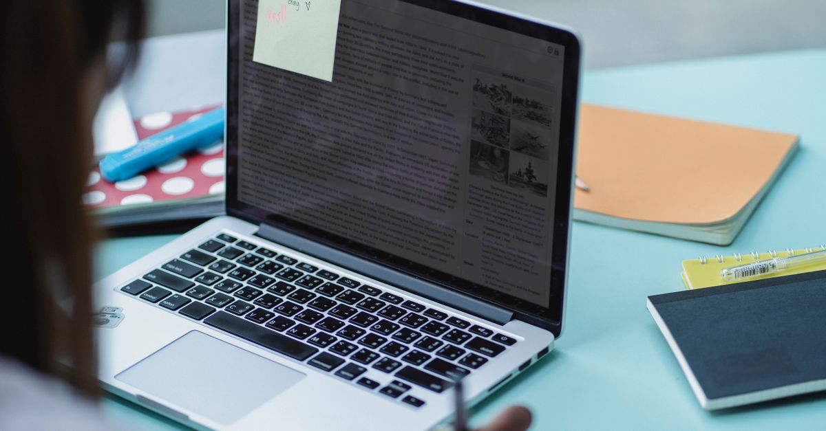 10 Life-Changing Benefits of Pursuing an Online Degree in India!