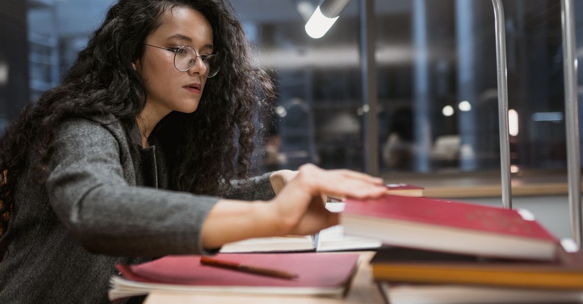 Can I Do MCom After BSc? The Answer Might Surprise You!