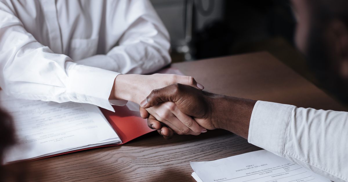 10 Smart Tips to Start a Successful Entrepreneurship Career
