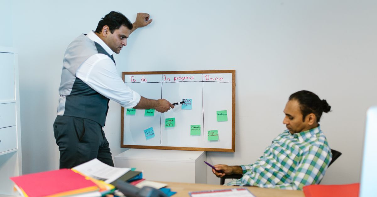 Online MBA: Is It Good or Bad?